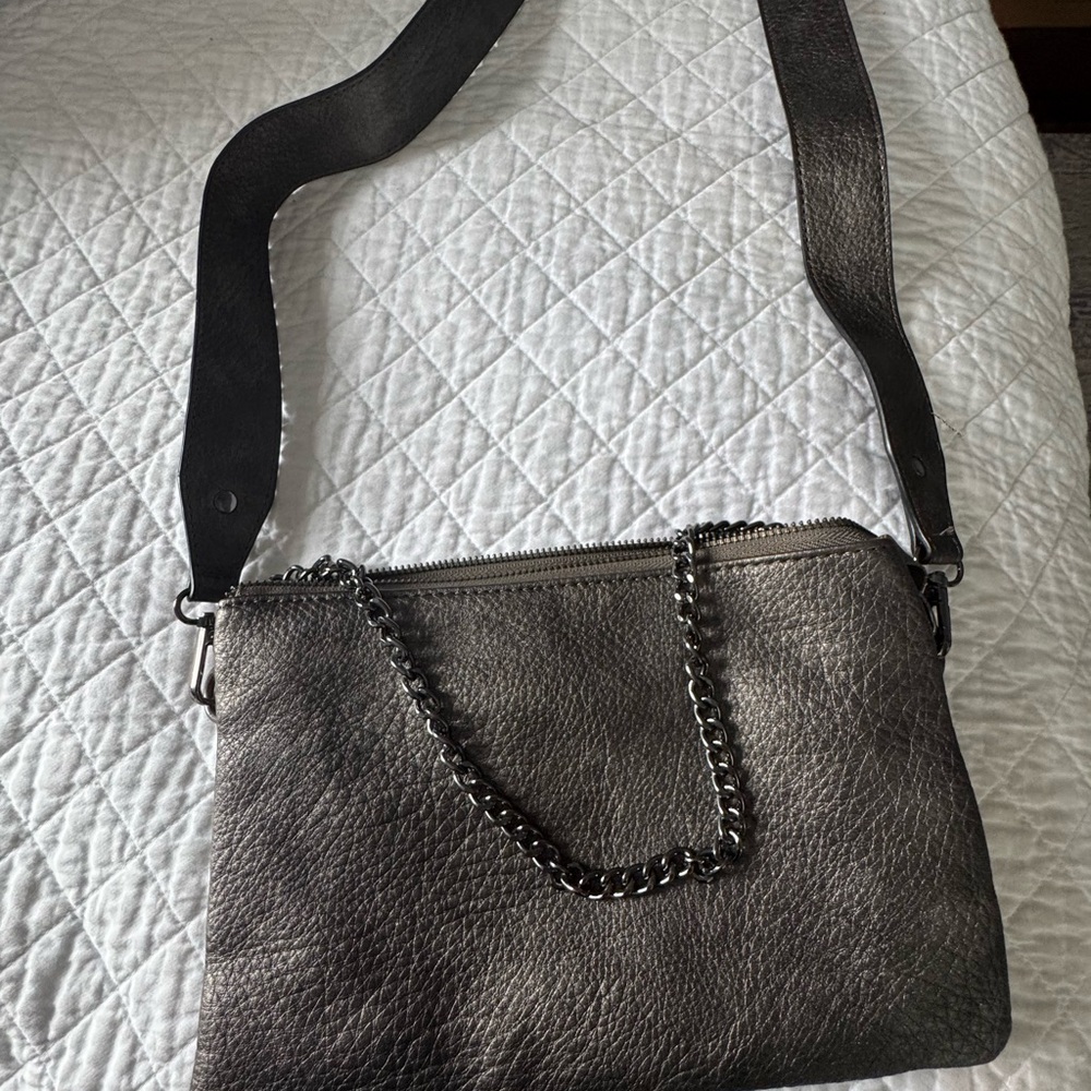Elegant Black Leather Shoulder Bag